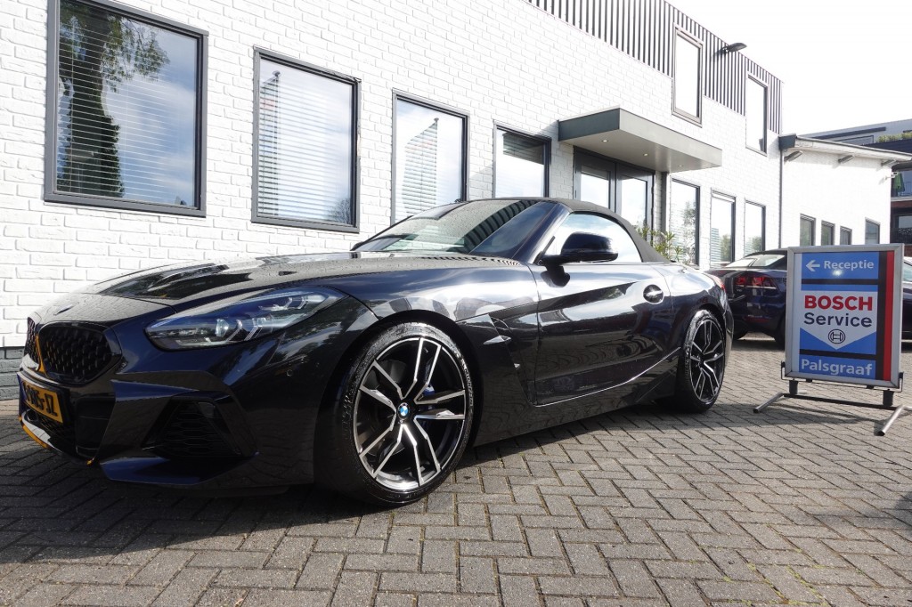 BMW-Z4-M40I HIGH EXECUTIVE