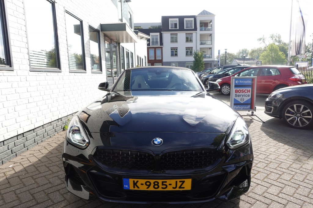 BMW-Z4-M40I HIGH EXECUTIVE