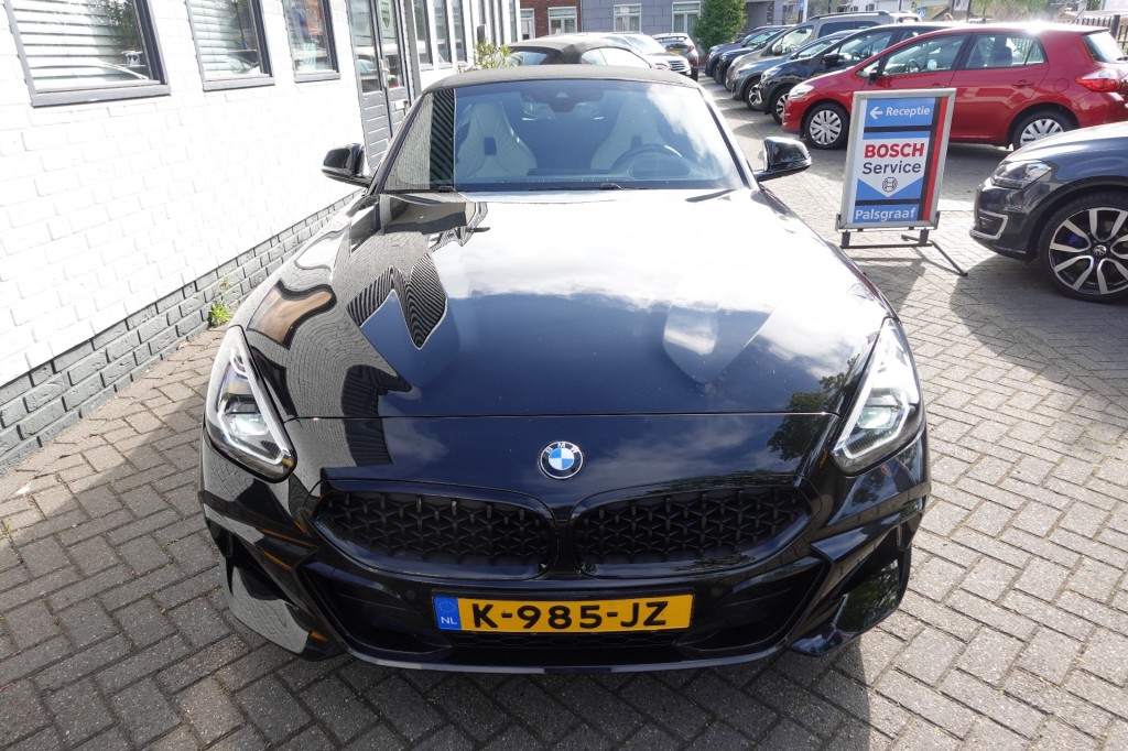 BMW-Z4-M40I HIGH EXECUTIVE