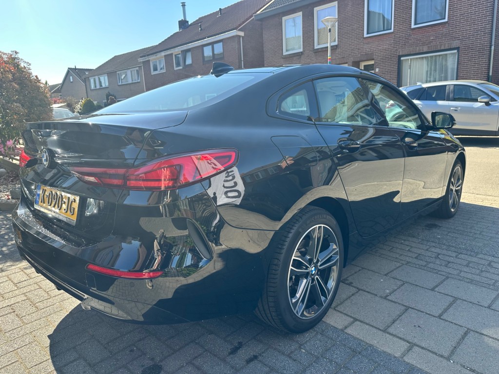 BMW-2-SERIE-218I HIGH EXEC. ED. 2  serie GRAND COUPE leder