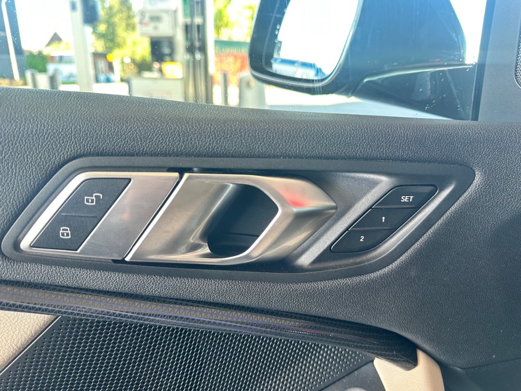 BMW-2-SERIE-218I HIGH EXEC. ED. 2  serie GRAND COUPE leder