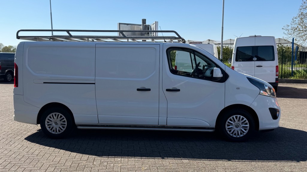 OPEL-VIVARO-1.6 CDTI 107KW 145PK L2H1 EURO 6 SPORT AIRCO/ CRUISE CONTROL/ NAVI/ 100% DEALERONDERHOUDEN