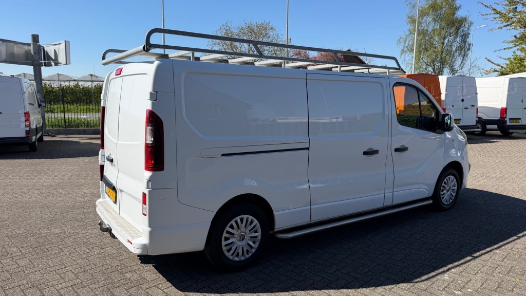 OPEL-VIVARO-1.6 CDTI 107KW 145PK L2H1 EURO 6 SPORT AIRCO/ CRUISE CONTROL/ NAVI/ 100% DEALERONDERHOUDEN