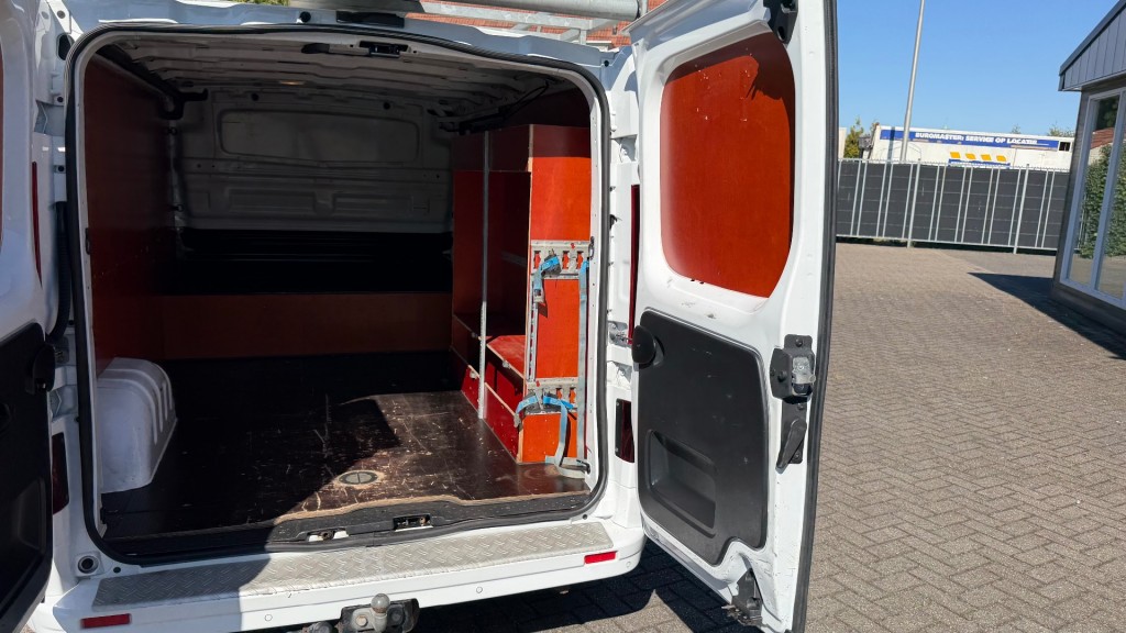 OPEL-VIVARO-1.6 CDTI 107KW 145PK L2H1 EURO 6 SPORT AIRCO/ CRUISE CONTROL/ NAVI/ 100% DEALERONDERHOUDEN