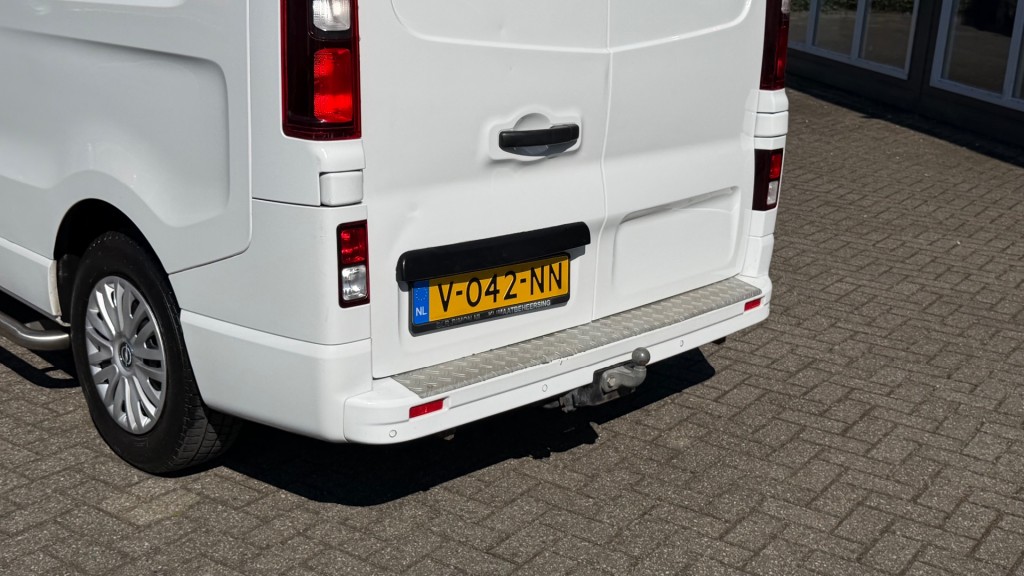 OPEL-VIVARO-1.6 CDTI 107KW 145PK L2H1 EURO 6 SPORT AIRCO/ CRUISE CONTROL/ NAVI/ 100% DEALERONDERHOUDEN