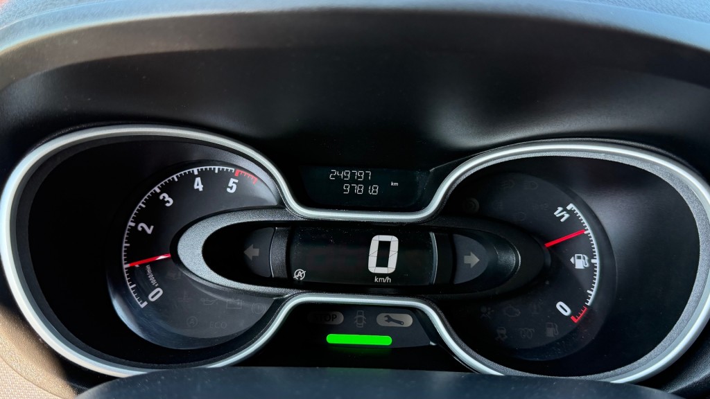 OPEL-VIVARO-1.6 CDTI 107KW 145PK L2H1 EURO 6 SPORT AIRCO/ CRUISE CONTROL/ NAVI/ 100% DEALERONDERHOUDEN
