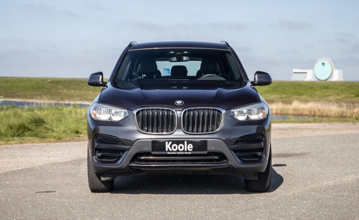 BMW-X3-xDrive30e Executive CARPLAY / STOELVERWARMING / DEALER ONDERHOUDEN / LEER
