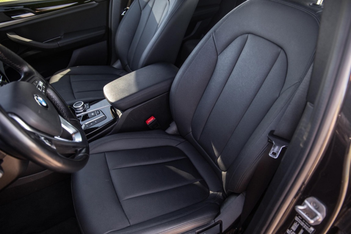 BMW-X3-xDrive30e Executive CARPLAY / STOELVERWARMING / DEALER ONDERHOUDEN / LEER