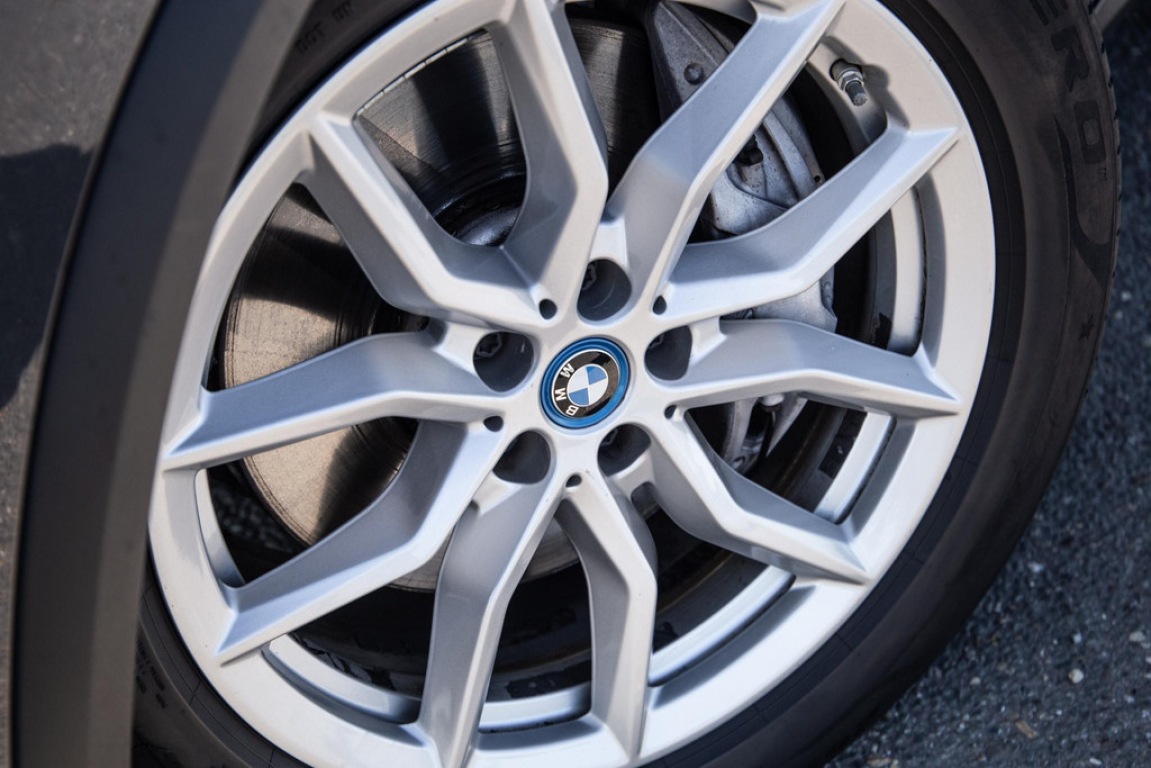 BMW-X5-xDrive45e Executive CARPLAY / CAMERA / DEALER ONDERHOUDEN / ZWART LEER / STOELVERWARMING