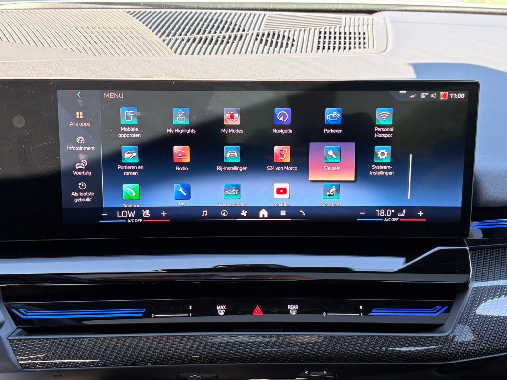 BMW-5-SERIE-520I AUT. M SPORTPAKKET PRO PANO-DAK LEER HEAD-UP NAVI CAMERA CARPLAY MEMORY HK SOUND