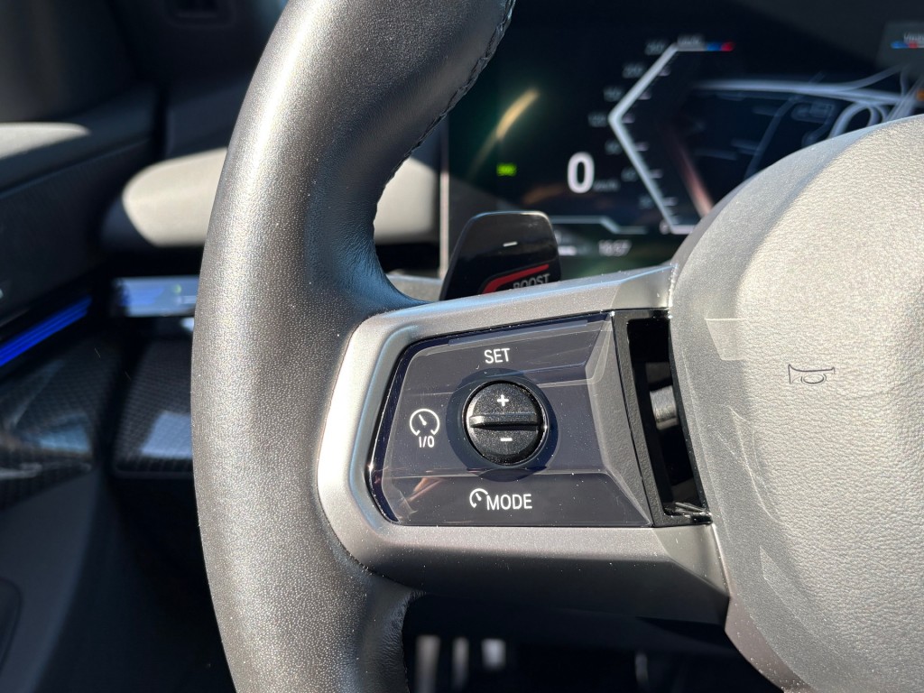 BMW-5-SERIE-520I AUT. M SPORTPAKKET PRO PANO-DAK LEER HEAD-UP NAVI CAMERA CARPLAY MEMORY HK SOUND
