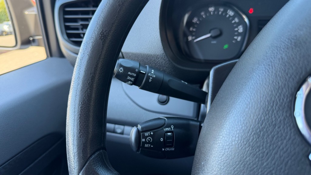 OPEL-VIVARO-1.5 CDTI 75KW 102PK L2H1 EURO 6 AIRCO/ BEDRIJFSWAGENINRICHTING/ CRUISE CONTROL/ 100% DEALERONDERHOUDEN