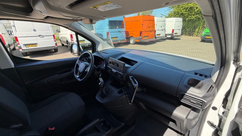 OPEL-COMBO-1.5D 75KW 102PK L2H1 MAXI EURO 6 AIRCO/ CRUISE CONTROL/ BEDRIJFSWAGENINRICHTING/ / 100% DEALERONDERHOUDEN