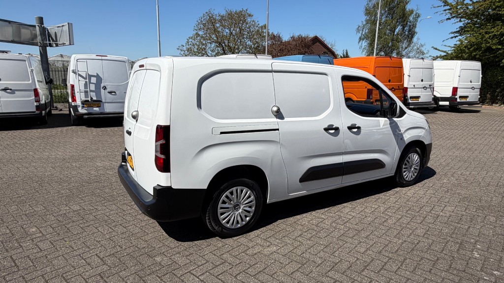 OPEL-COMBO-1.5D 75KW 102PK L2H1 MAXI EURO 6 AIRCO/ CRUISE CONTROL/ BEDRIJFSWAGENINRICHTING/ / 100% DEALERONDERHOUDEN