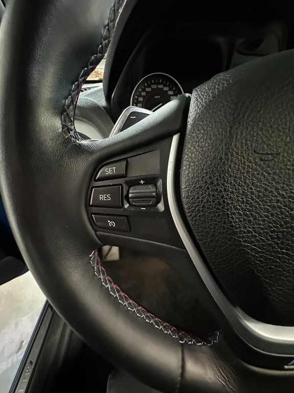 BMW-1-SERIE-M135i, Automaat, 320PK, leer,Schuifdak,Navigatie,PDC,18inch