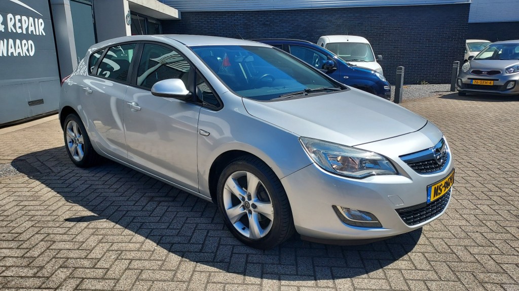 OPEL-ASTRA-1.6i 16V