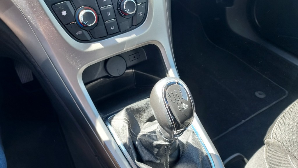 OPEL-ASTRA-1.6i 16V