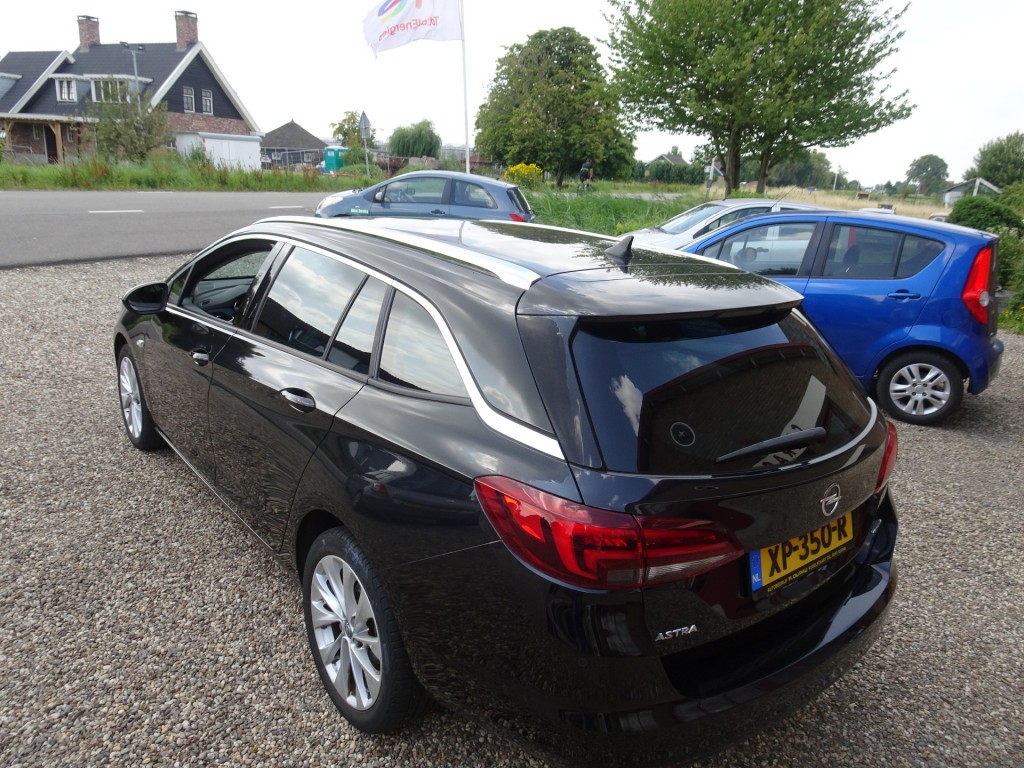 OPEL-ASTRA-1.4 INNOVATION