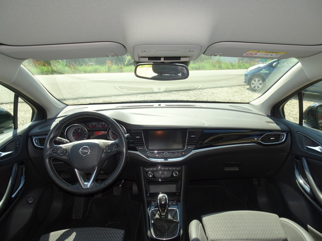 OPEL-ASTRA-1.4 INNOVATION