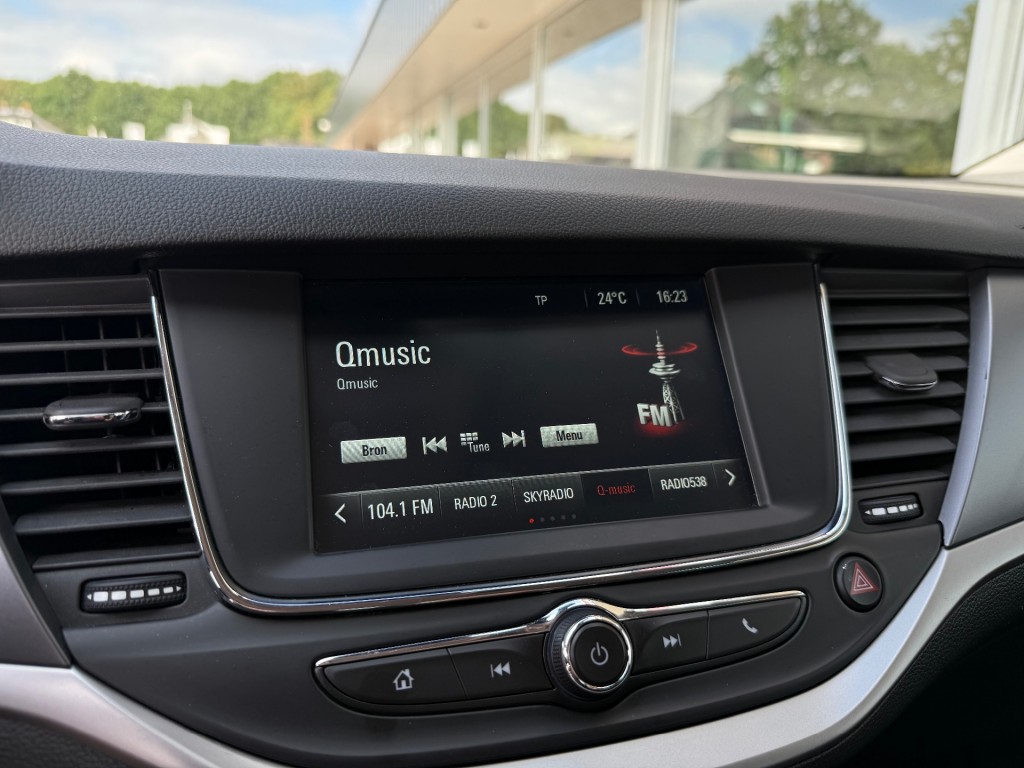 OPEL-ASTRA-1.2 Business Edition - NL Auto Cruise Airco Navi Bluetooth