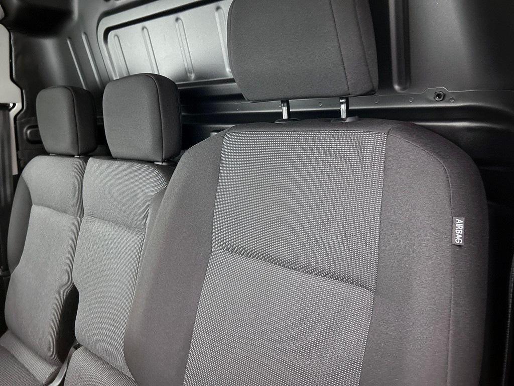 OPEL-COMBO-1.5 BlueHDi 130PK L2 Automaat Apple Carplay / Android Auto Navigatie Trekhaak Airco Camera Cruise Control Parkeersensoren V+A DA