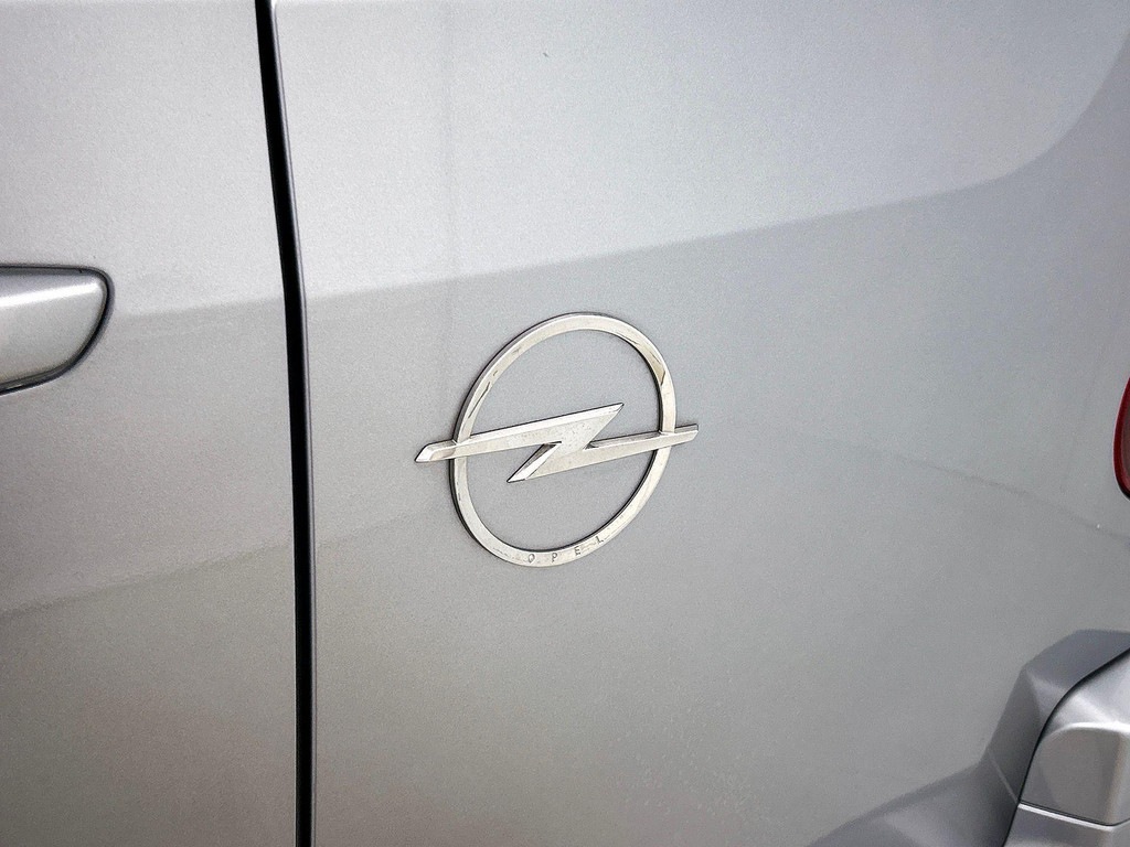 OPEL-COMBO-1.5 BlueHDi 130PK L2 Automaat Apple Carplay / Android Auto Navigatie Trekhaak Airco Camera Cruise Control Parkeersensoren V+A DA