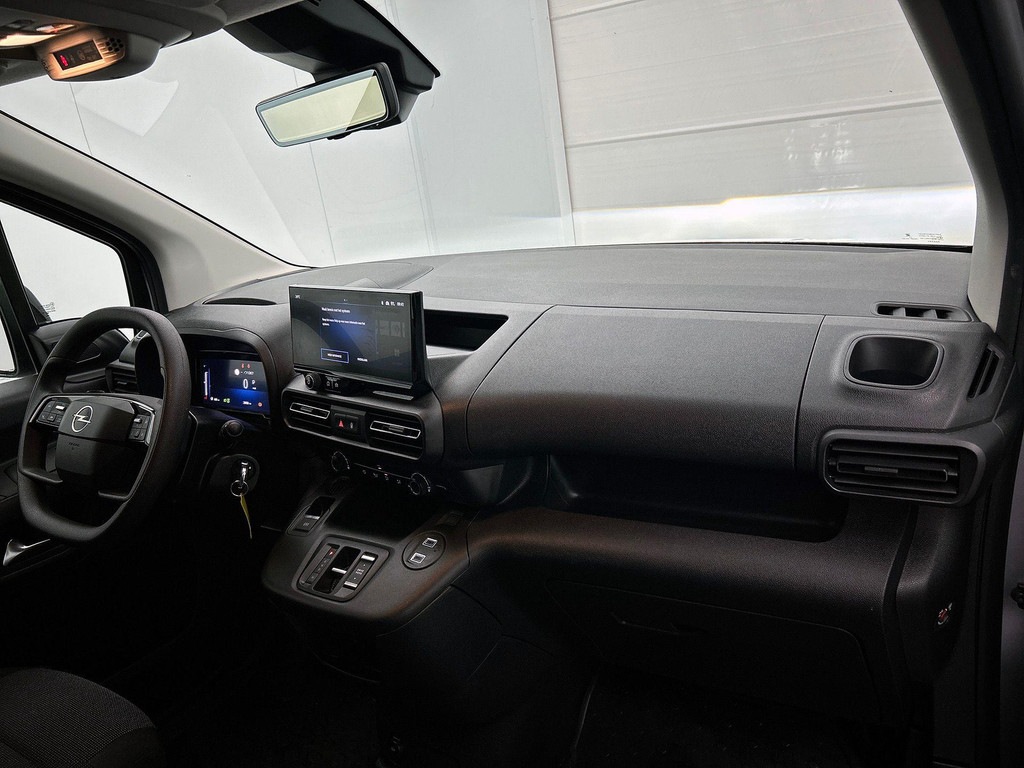 OPEL-COMBO-1.5 BlueHDi 130PK L2 Automaat Apple Carplay / Android Auto Navigatie Trekhaak Airco Camera Cruise Control Parkeersensoren V+A DA