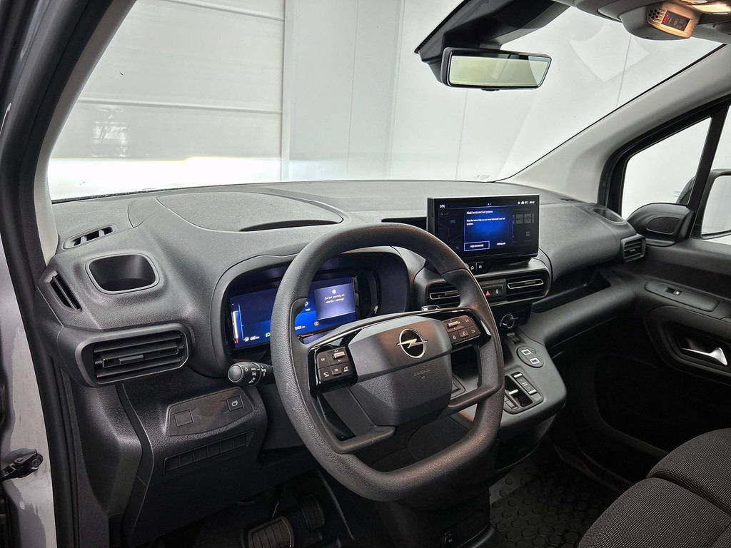 OPEL-COMBO-1.5 BlueHDi 130PK L2 Automaat Apple Carplay / Android Auto Navigatie Trekhaak Airco Camera Cruise Control Parkeersensoren V+A DA