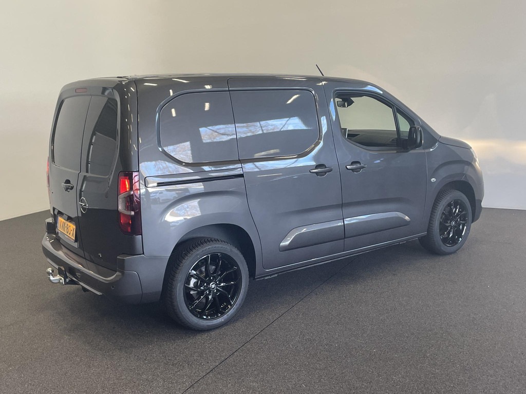 OPEL-COMBO-130pk L1H1 Automaat Sport-Edition Airco Navi Parkeersensoren Trekhaak Cruise control