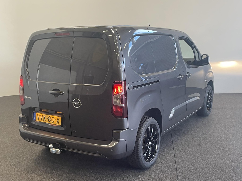 OPEL-COMBO-130pk L1H1 Automaat Sport-Edition Airco Navi Parkeersensoren Trekhaak Cruise control