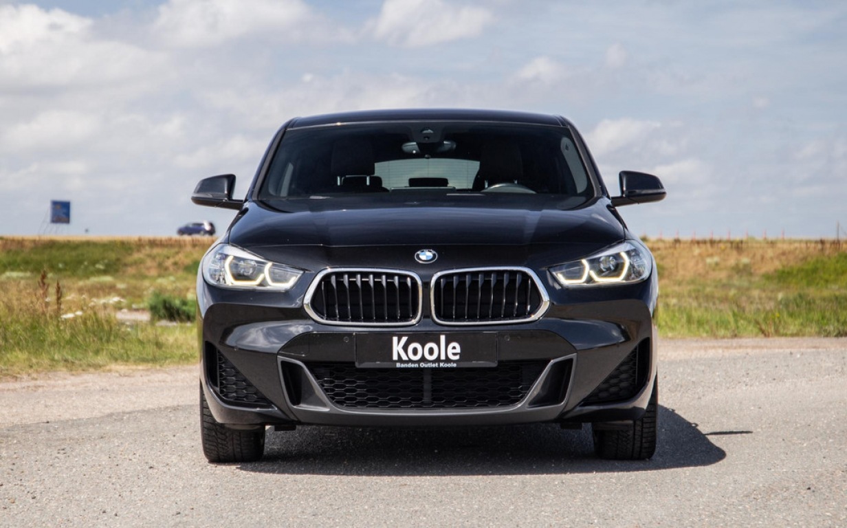 BMW-X2-xDrive25e High Executive M PAKKET / CARPLAY / CRUISE CONTROLE / BRUIN LEER / STOELVERWARMING