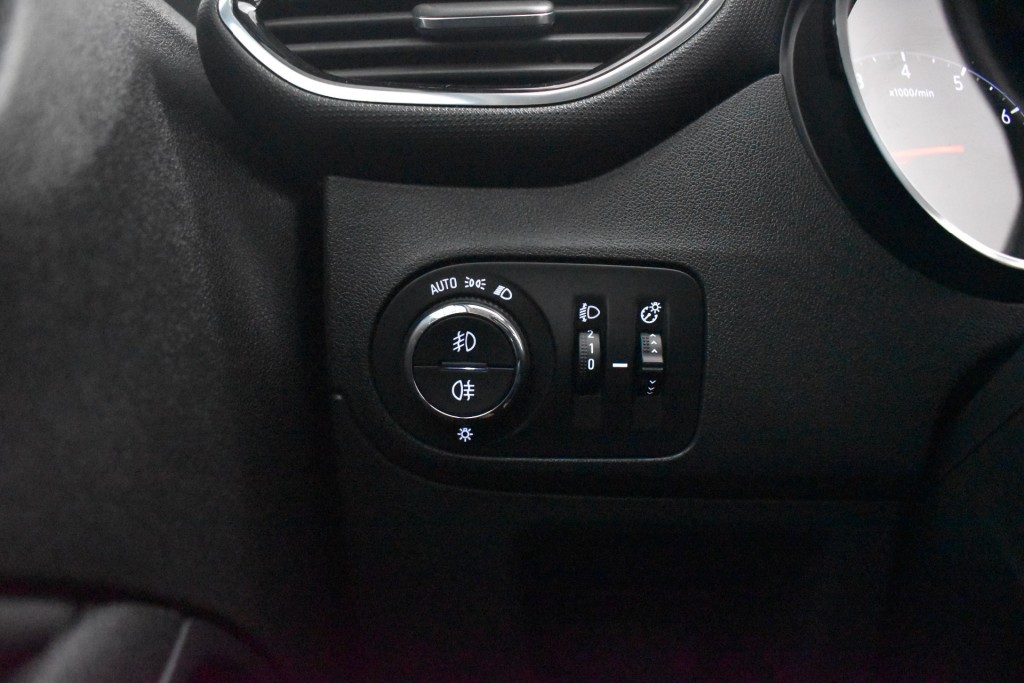 OPEL-CROSSLAND X-1.2 INNOVATION