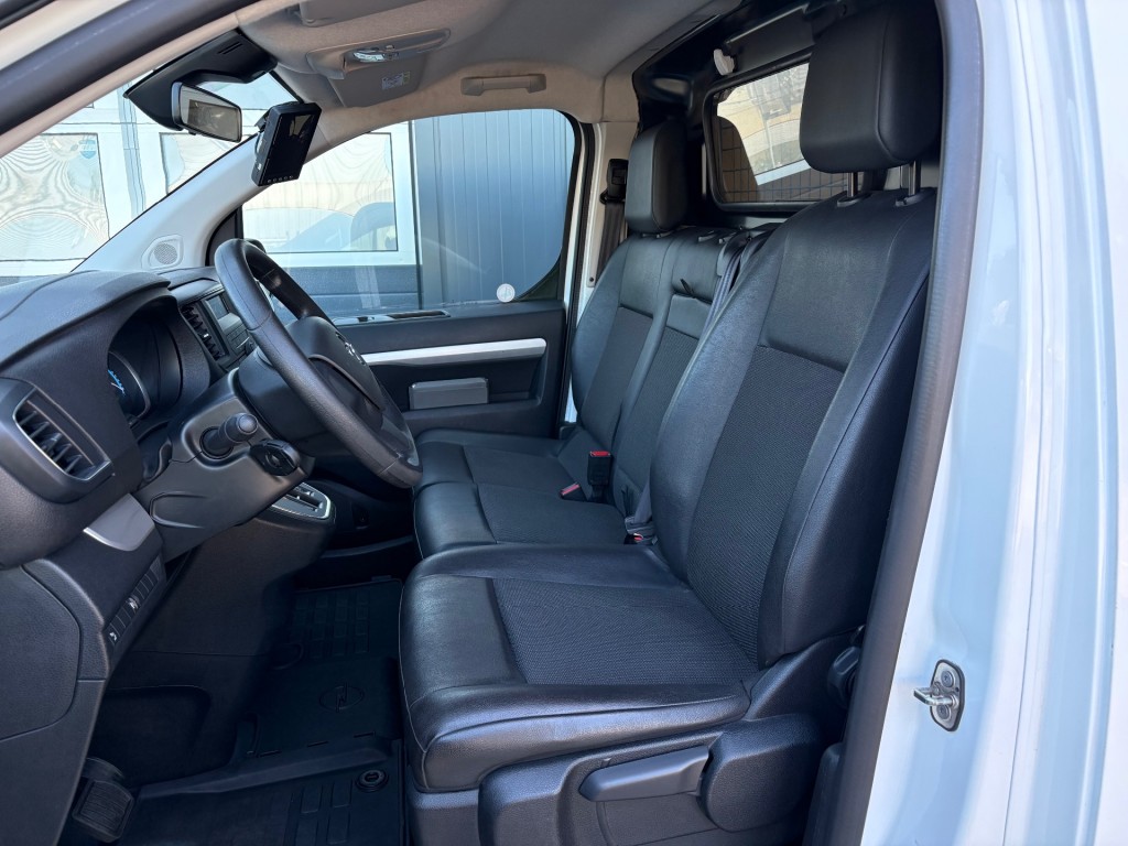 OPEL-VIVARO-E-75 kwh 136 PK L2 SOH 91,4% / Elektrisch / PDC  / Trekhaak / Cruise / Dodehoek Camera