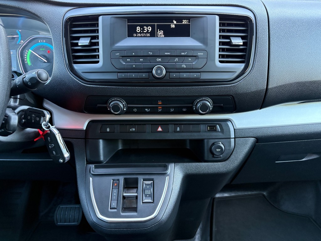 OPEL-VIVARO-E-75 kwh 136 PK L2 SOH 91,4% / Elektrisch / PDC  / Trekhaak / Cruise / Dodehoek Camera