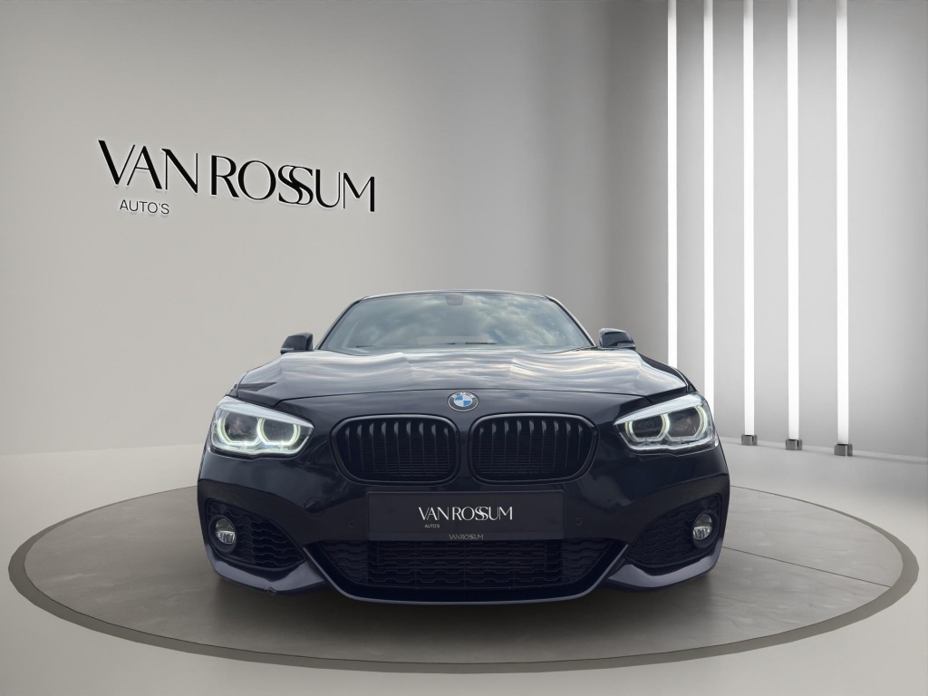 BMW-1-SERIE-118i Edition M Sport Shadow High Executive
