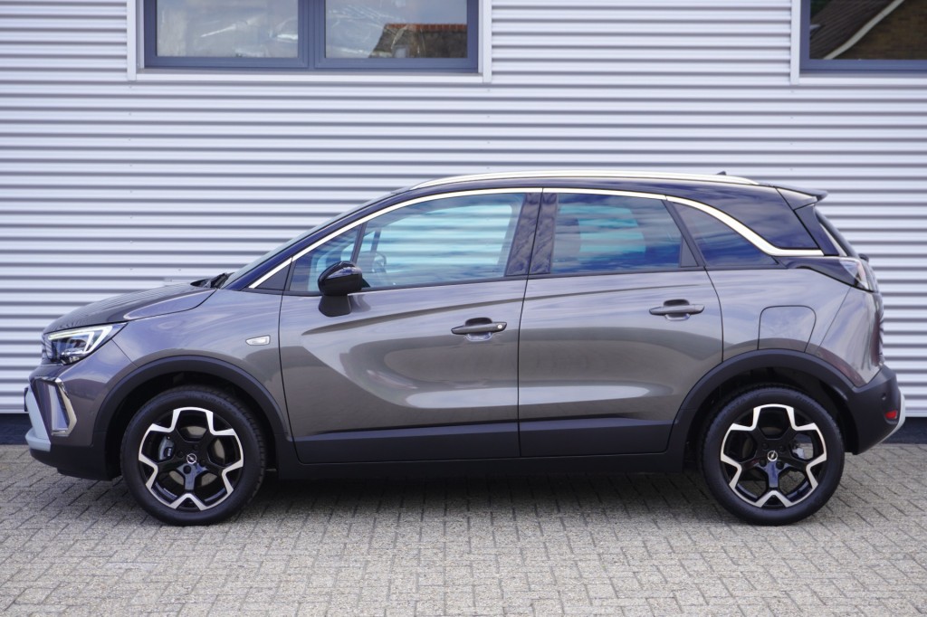 OPEL-CROSSLAND-1.2 Turbo 110pk Ultimate / Camera / AGR-stoelen / Navigatie / LED