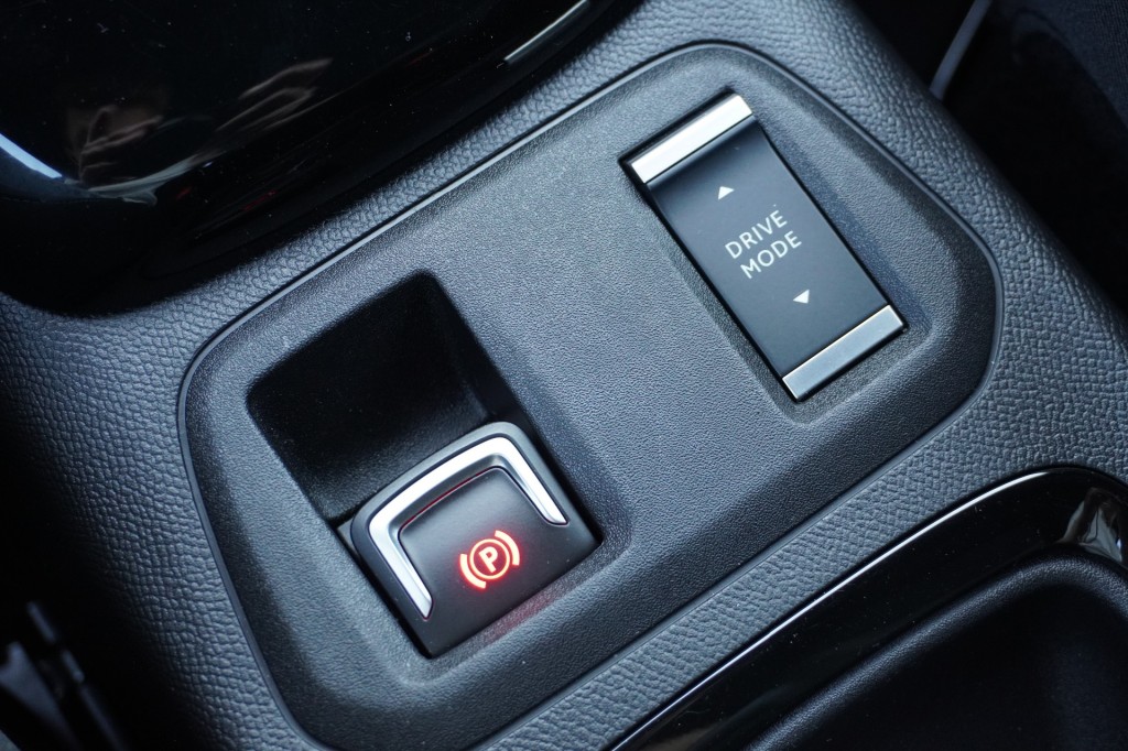 OPEL-CORSA-1.2 Turbo Hybrid GS / Automaat / Camera + parkeersensoren / Navigatie / Climate Control
