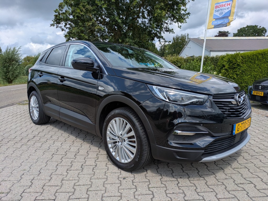 OPEL-GRANDLAND X-1.2 Turbo Innovation I Automaat I Distr V.V I Stoel+stuurverwarming I Carplay I Clima I Cruise