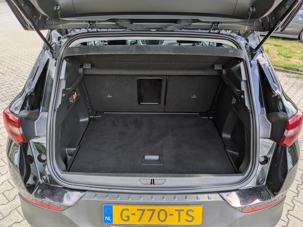 OPEL-GRANDLAND X-1.2 Turbo Innovation I Automaat I Distr V.V I Stoel+stuurverwarming I Carplay I Clima I Cruise
