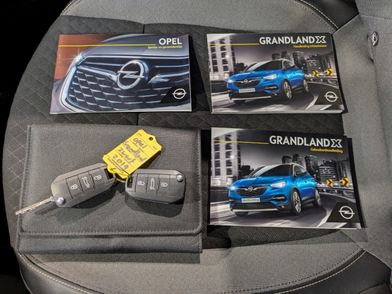 OPEL-GRANDLAND X-1.2 Turbo Innovation I Automaat I Distr V.V I Stoel+stuurverwarming I Carplay I Clima I Cruise