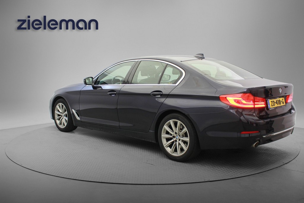 BMW-5-SERIE-Sedan 520i High Executive Edition - Digitaal Cockpit, Memory, Stoelverw.