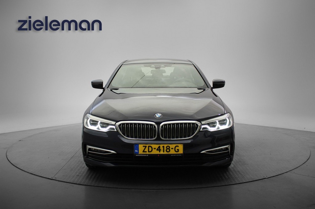 BMW-5-SERIE-Sedan 520i High Executive Edition - Digitaal Cockpit, Memory, Stoelverw.