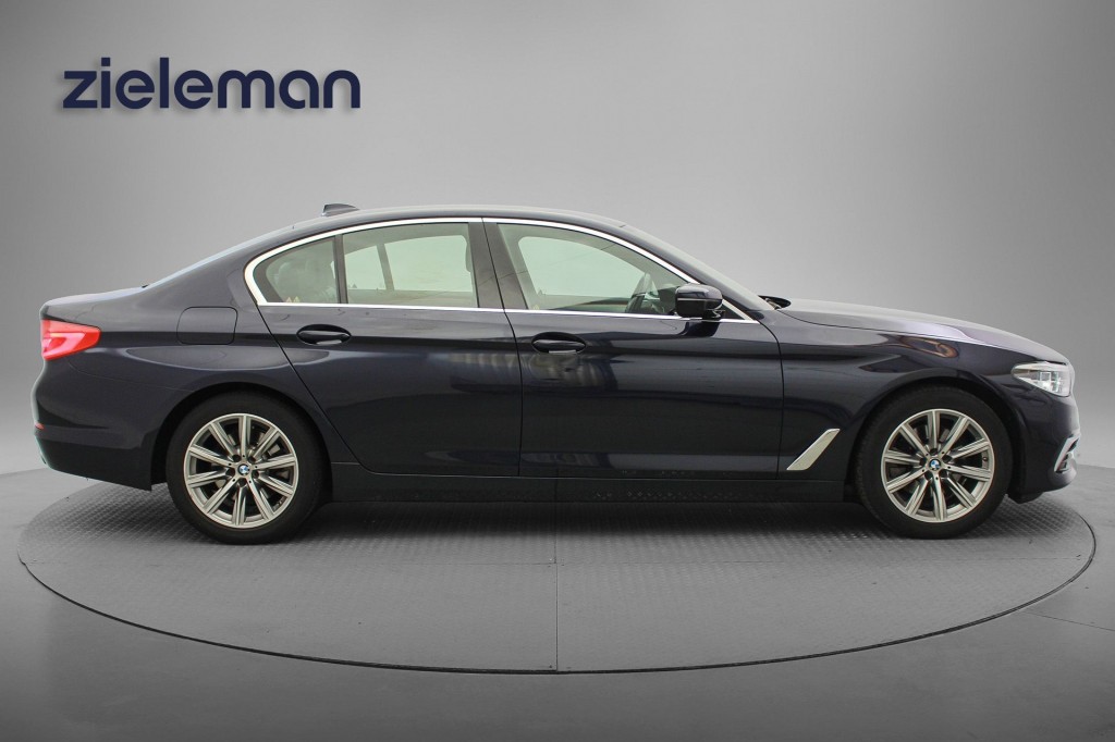 BMW-5-SERIE-Sedan 520i High Executive Edition - Digitaal Cockpit, Memory, Stoelverw.