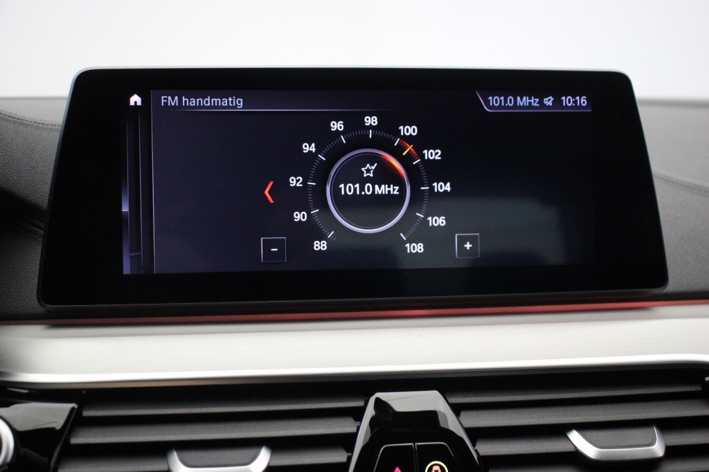 BMW-5-SERIE-Sedan 520i High Executive Edition - Digitaal Cockpit, Memory, Stoelverw.