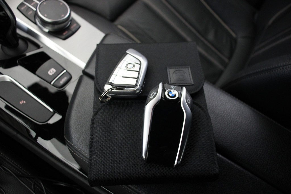 BMW-5-SERIE-Sedan 520i High Executive Edition - Digitaal Cockpit, Memory, Stoelverw.