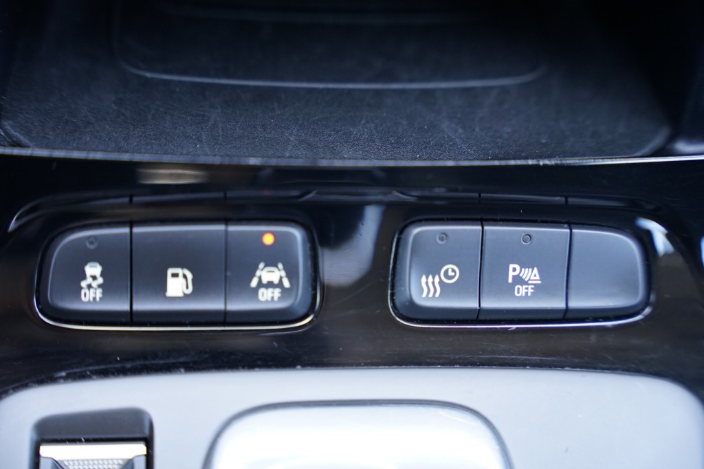 OPEL-GRANDLAND X-1.6T Hybr. 228PK Elegance Ecc Cruise BT Carplay