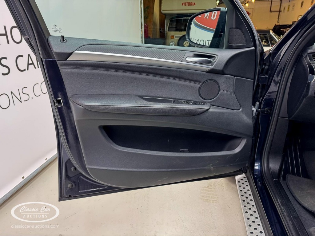 BMW-X6-xDrive 35i - ONLINE AUCTION