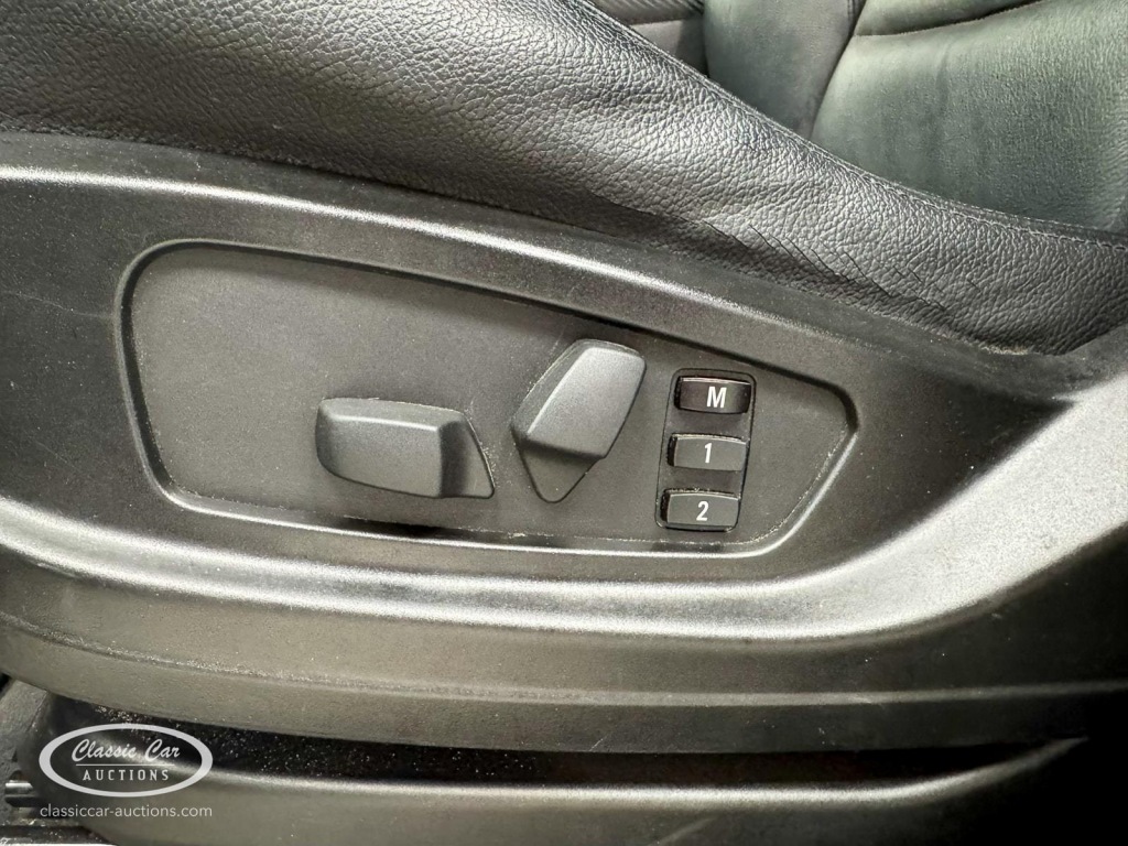 BMW-X6-xDrive 35i - ONLINE AUCTION
