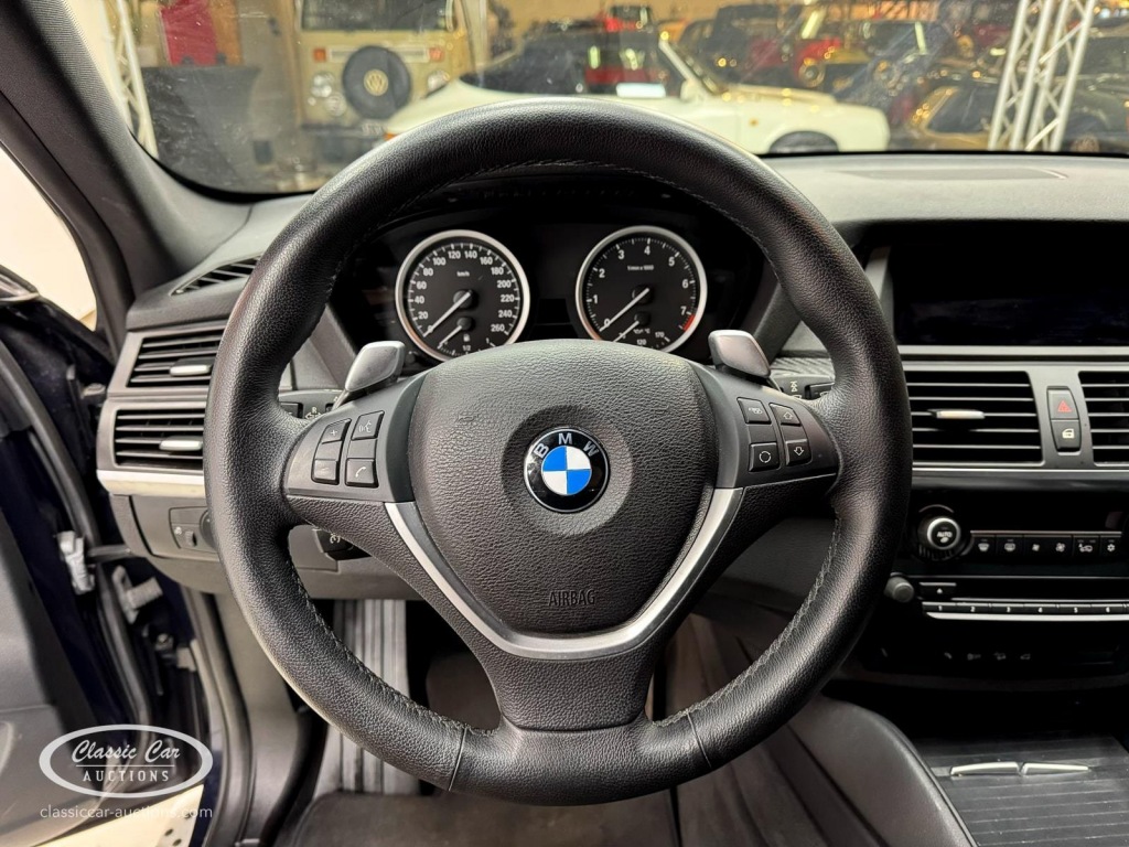 BMW-X6-xDrive 35i - ONLINE AUCTION