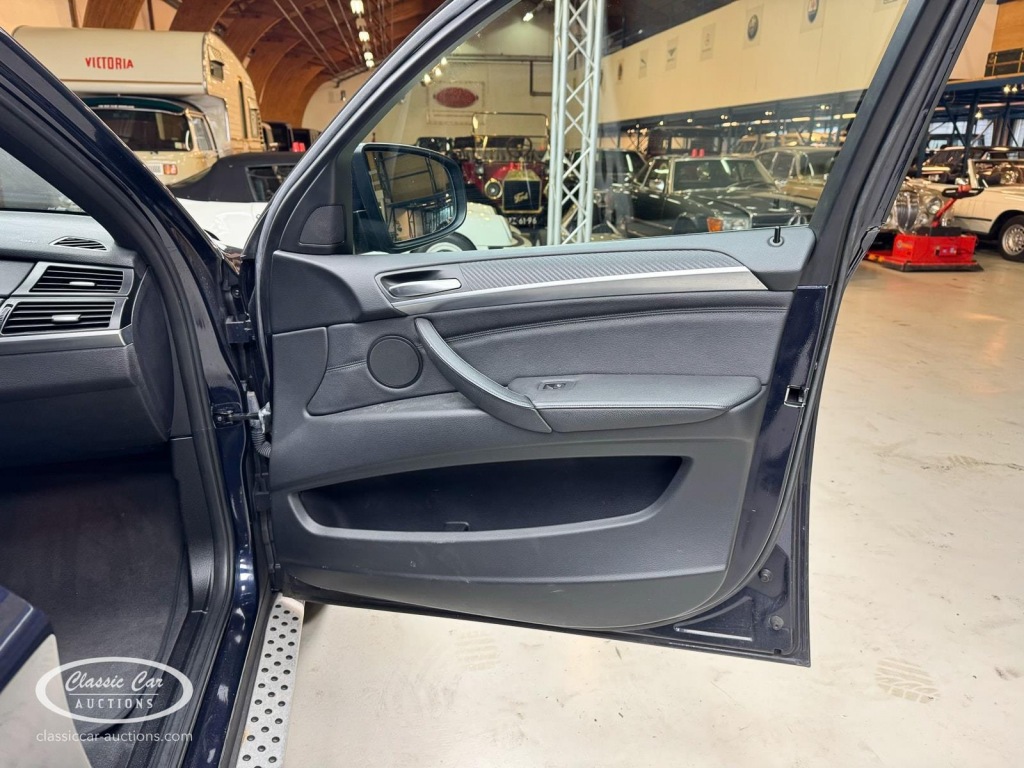 BMW-X6-xDrive 35i - ONLINE AUCTION